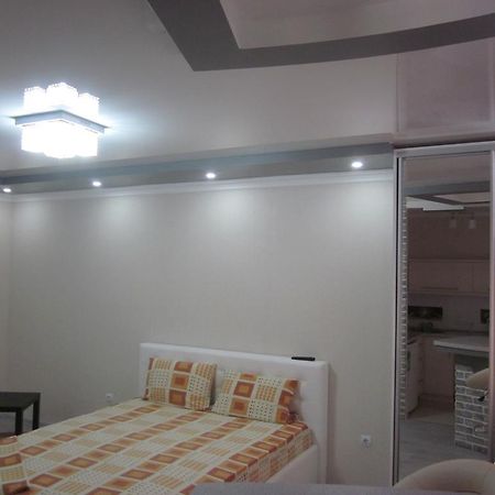 Apartamenti Posutocino Apartment บัลต์ซี ภายนอก รูปภาพ